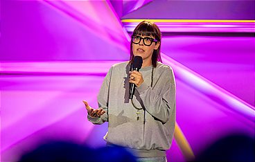 Eva Karl Faltermeier: Ding Dong