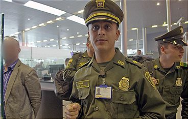 Drehkreuz des Drogenschmuggels - Flughafen Kolumbien