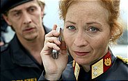 Im Bild: Sona MacDonald (Sylvia Renner).