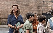 Im Bild: Die römische Volksschullehrerin Ida Mancuso (Jasmine Trinca) schlägt sich durch ihr Leben in Krieg und Faschismus in der italienischen Hauptstadt.