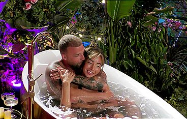 Love Island VIP