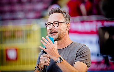 ran Fußball: Relegation 2. Bundesliga Hinspiel - 2. Halbzeit