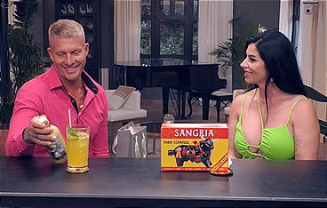 First Dates Hotel