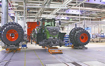 Hightech auf dem Acker - Einsatz für die Ernte-Giganten