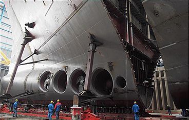 Hightech und Handarbeit - Der Bau eines Kreuzfahrtschiffes