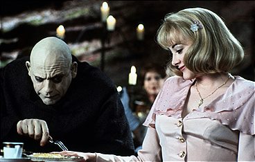 Die Addams Family in verrückter Tradition